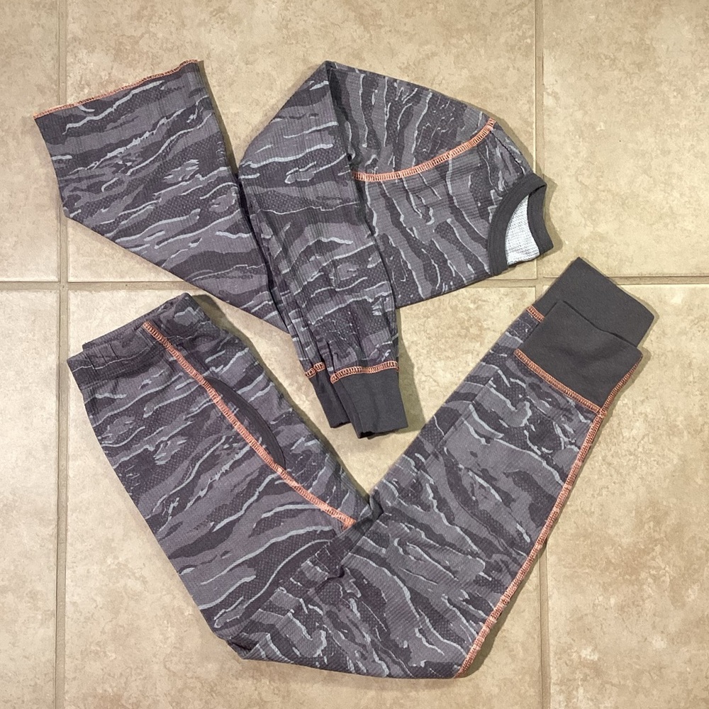 Fruit of the Loom Thermal Set Kids Size Large 10